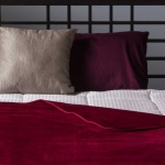 SexShop - Narzuta zabezpieczająca - Liberator Fascinator Throe Merlot   - online