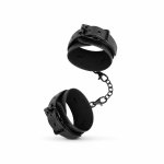 Rimba Black Cuffs – regulowane mankiety z ekoskóry, czarne, mocny łańcuch
