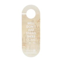 Ouch! Door Hanger International – zawieszka na drzwi podróżna, uniwersalny model z oznaczeniami