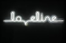 Ledvance Loveline – neonowy szyld LED do wnętrz, zestaw z zawiesiem, ciepłe światło
