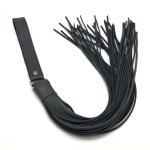 Red Leather Swift Martinet Black 75 cm – skorzany model z rzemieniami, ergonomiczny uchwyt