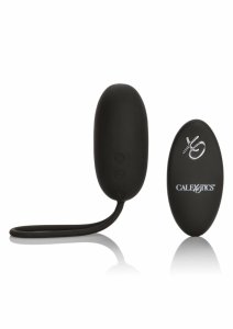 CalExotics Remote Rechargeable Egg – silikonowy model z pilotem, 12 trybów, fioletowy, USB