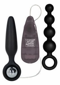 CalExotics Booty Call Booty Vibro Kit silikonowy zestaw z wibrującym modułem i koralikami