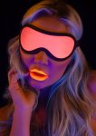TABOOM Glow In The Dark Blindfold opaska na oczy świecąca, wegańska skóra, regulowana