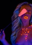 TABOOM Glow in the Dark Riding Crop fluorescencyjny bat, wegańska skóra, ergonomiczny