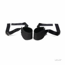 LELO Etherea Silk Cuffs luksusowe kajdanki jedwabne czarne, 150 cm, żakard i zamsz
