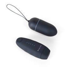 B Swish Bnaughty Classic Unleashed Black – jajko wibracyjne sterowane pilotem, 5 trybów, czarne