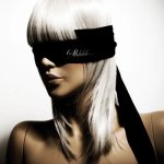 Bijoux Indiscrets Shhh Black – satynowa opaska na oczy, uniwersalna, czarna, regulowana