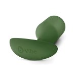 b-Vibe Snug Plug 4 Army – anatomiczny korek silikonowy z obciążeniem 255,7 g, militarny